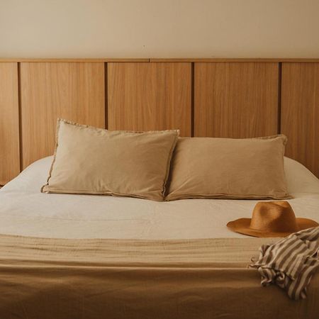 W&H Casa De Huespedes Hotel เมนโดซา ภายนอก รูปภาพ
